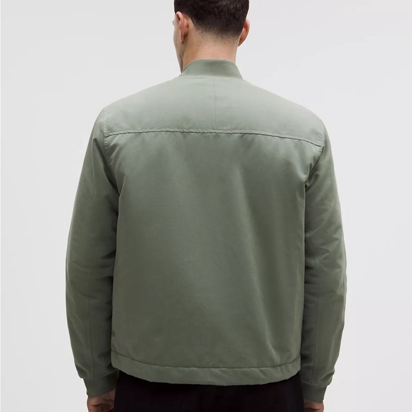 lululemon Men's Olive Bomber Jacket reversible quilted - Picture 4 of 4